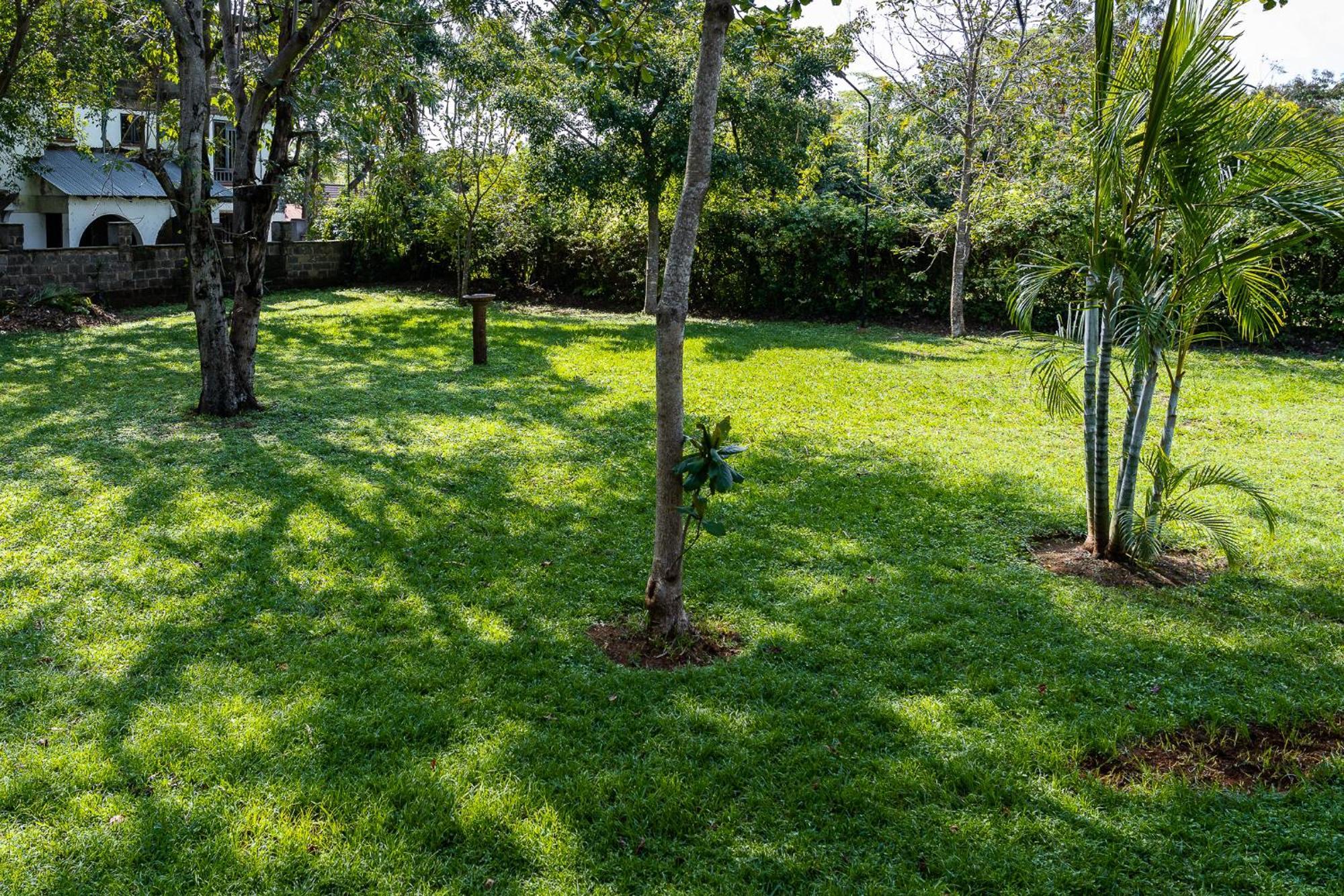 Harry'S Kisumu Oasis Aparthotel Exterior photo