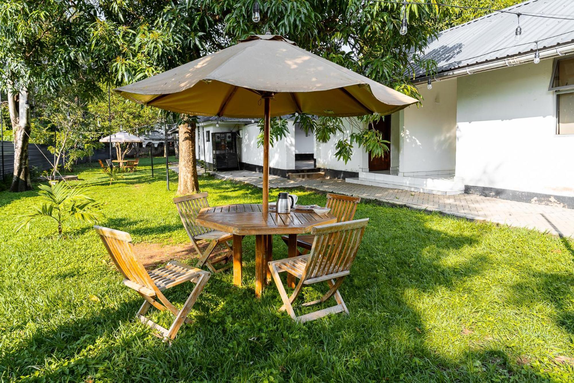 Harry'S Kisumu Oasis Aparthotel Exterior photo