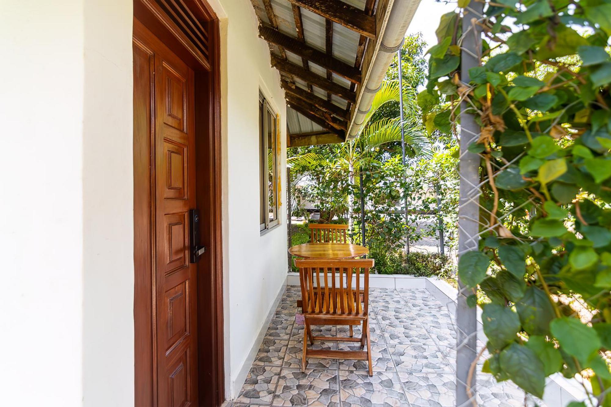 Harry'S Kisumu Oasis Aparthotel Exterior photo