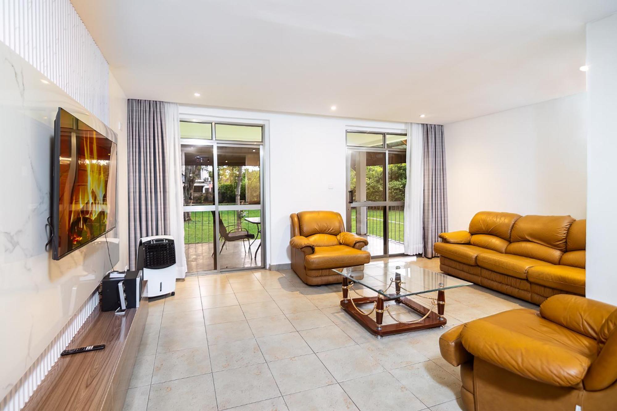Harry'S Kisumu Oasis Aparthotel Exterior photo