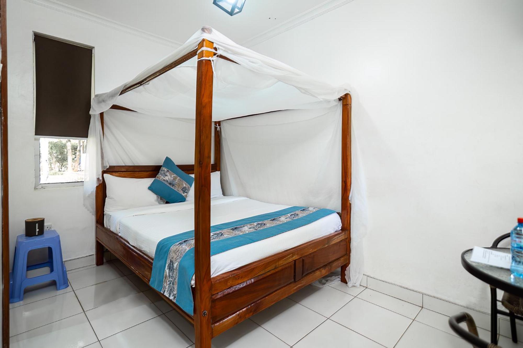 Harry'S Kisumu Oasis Aparthotel Exterior photo