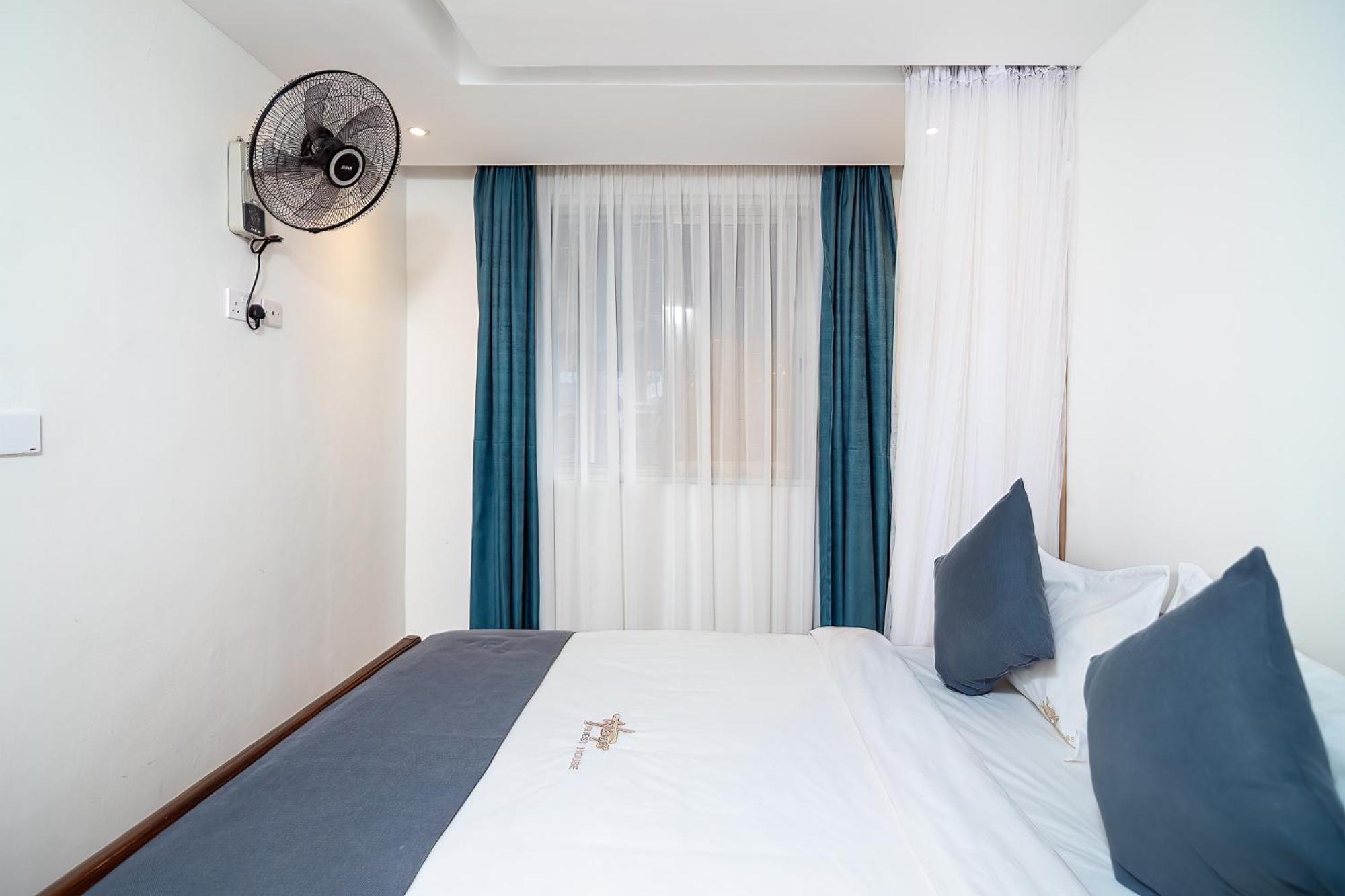 Harry'S Kisumu Oasis Aparthotel Exterior photo